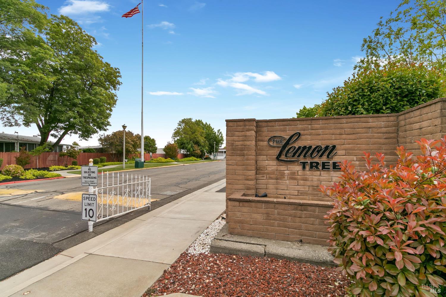 100 Lemon Tree Circle Vacaville CA 95687