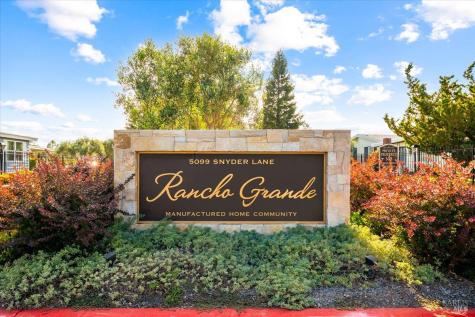 243 Parque Cabana Court Rohnert Park CA 94928
