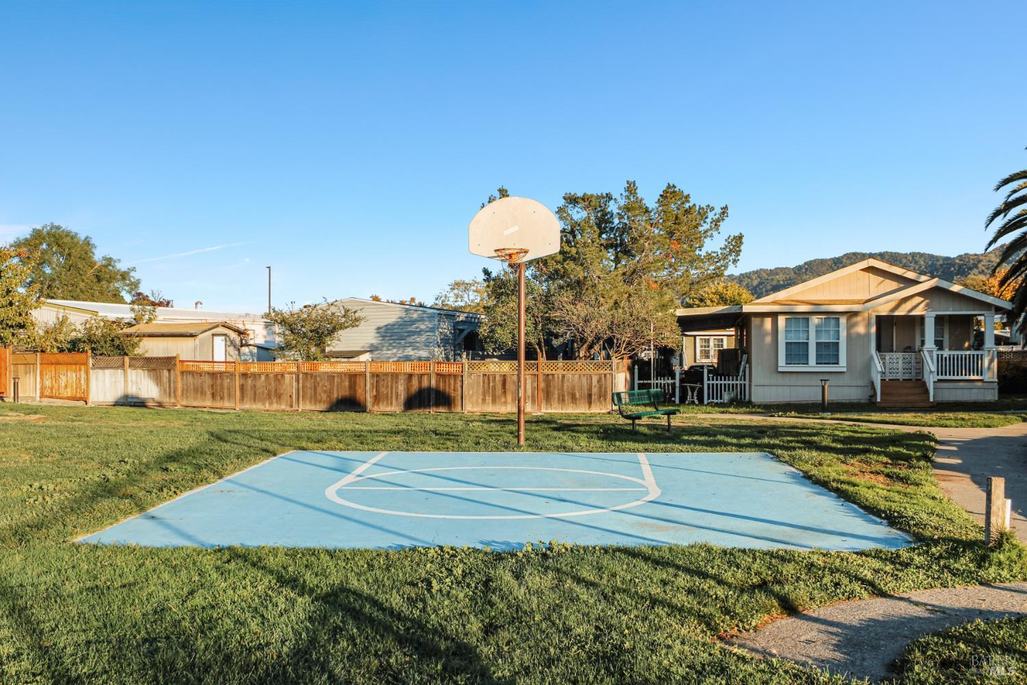 228 Yosemite Road San Rafael CA 94903