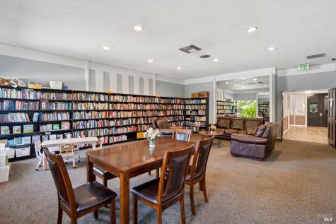 228 Yosemite Road San Rafael CA 94903