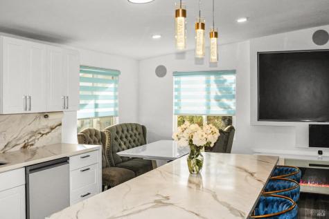 228 Yosemite Road San Rafael CA 94903