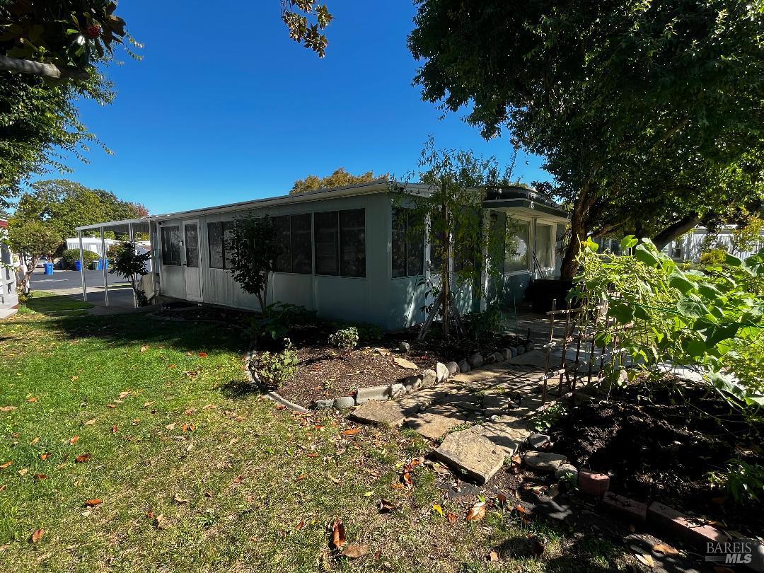 232 SE Cazares Circle Sonoma CA 95476