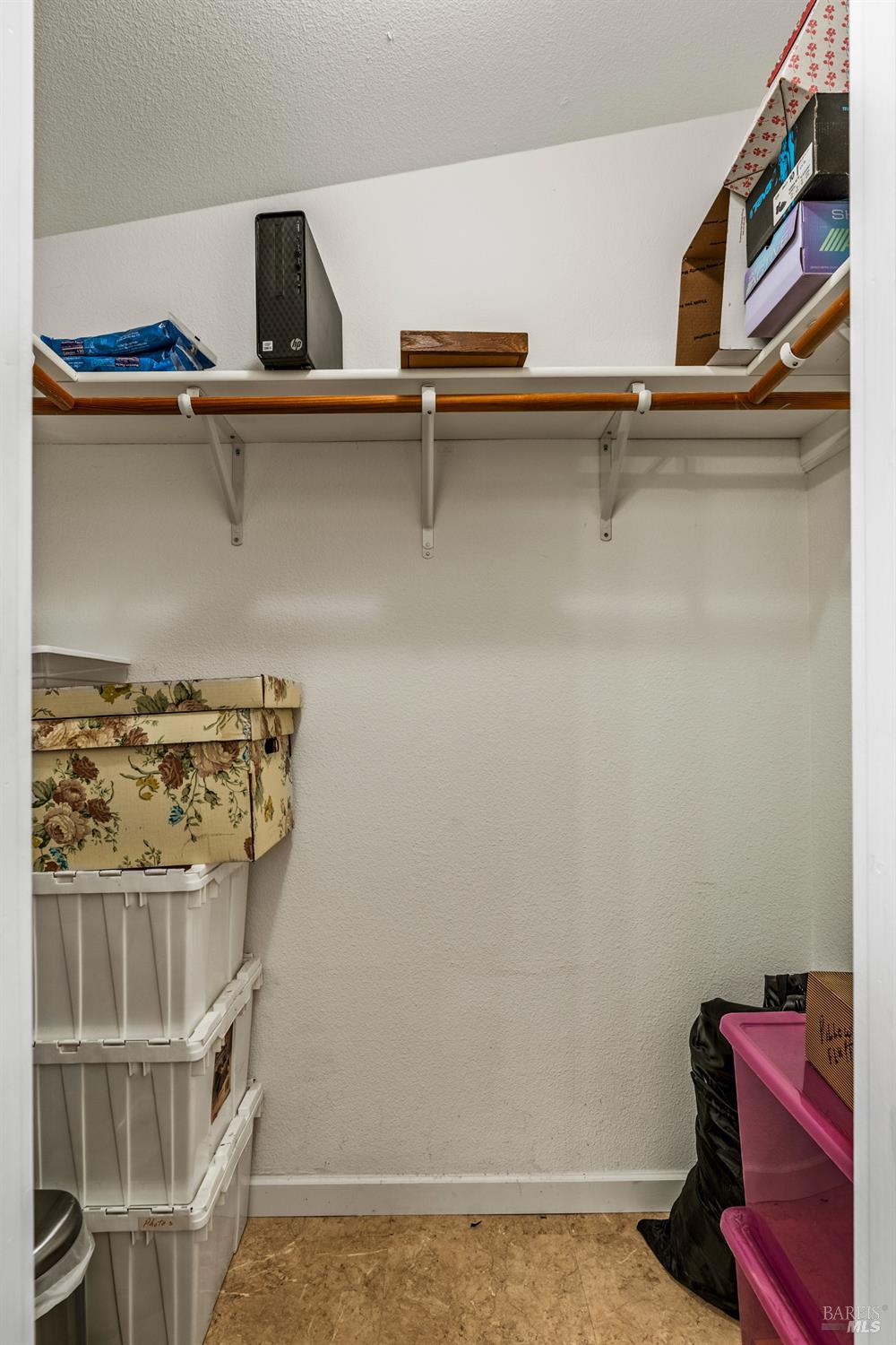 415 Oak Drive Napa CA 94558