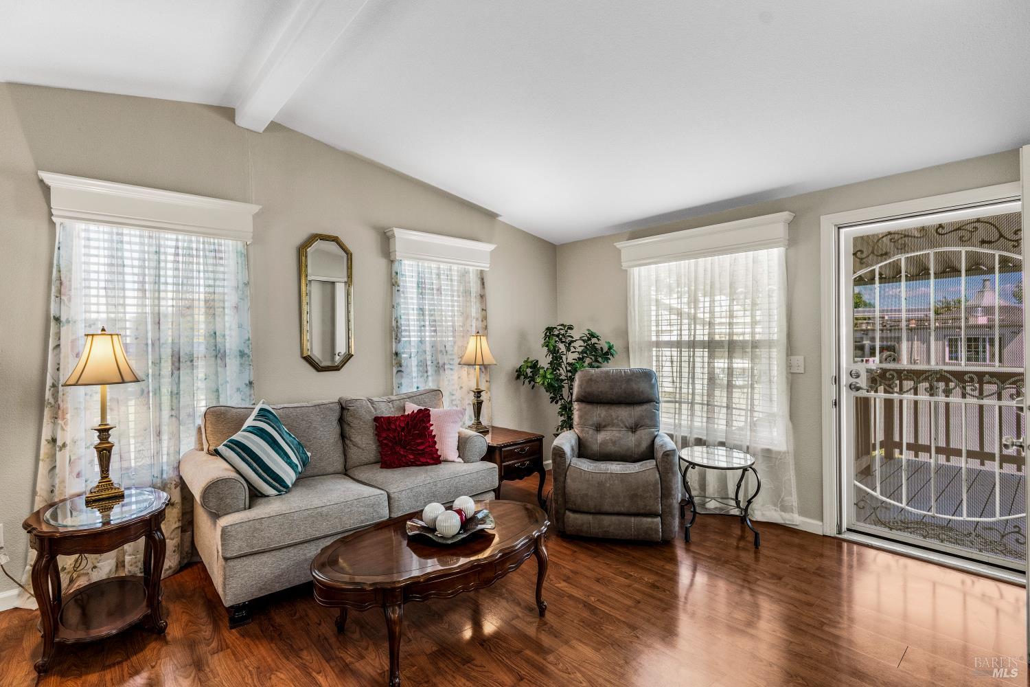 415 Oak Drive Napa CA 94558
