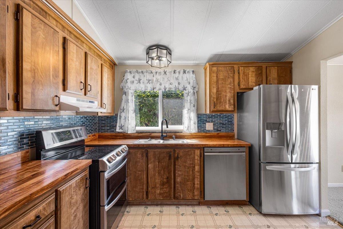 1513 Florence Way Petaluma CA 94954