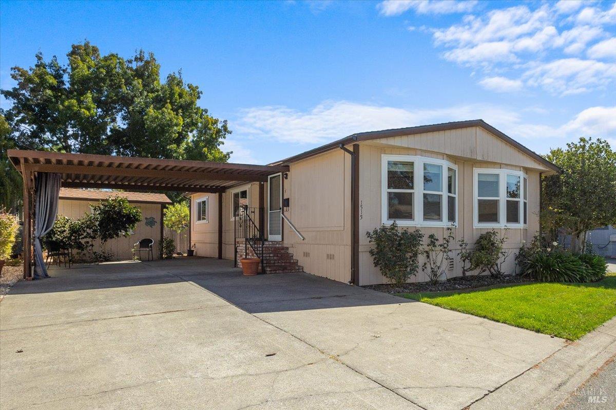 1513 Florence Way Petaluma CA 94954