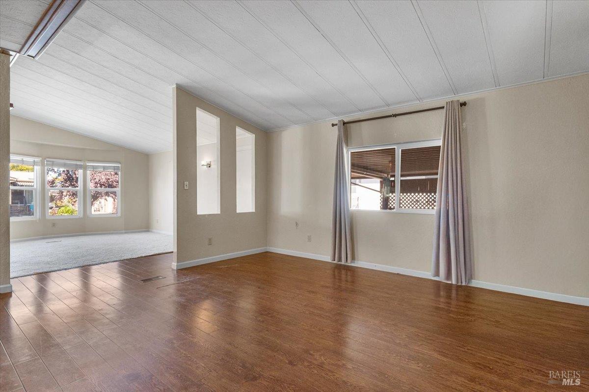 1513 Florence Way Petaluma CA 94954