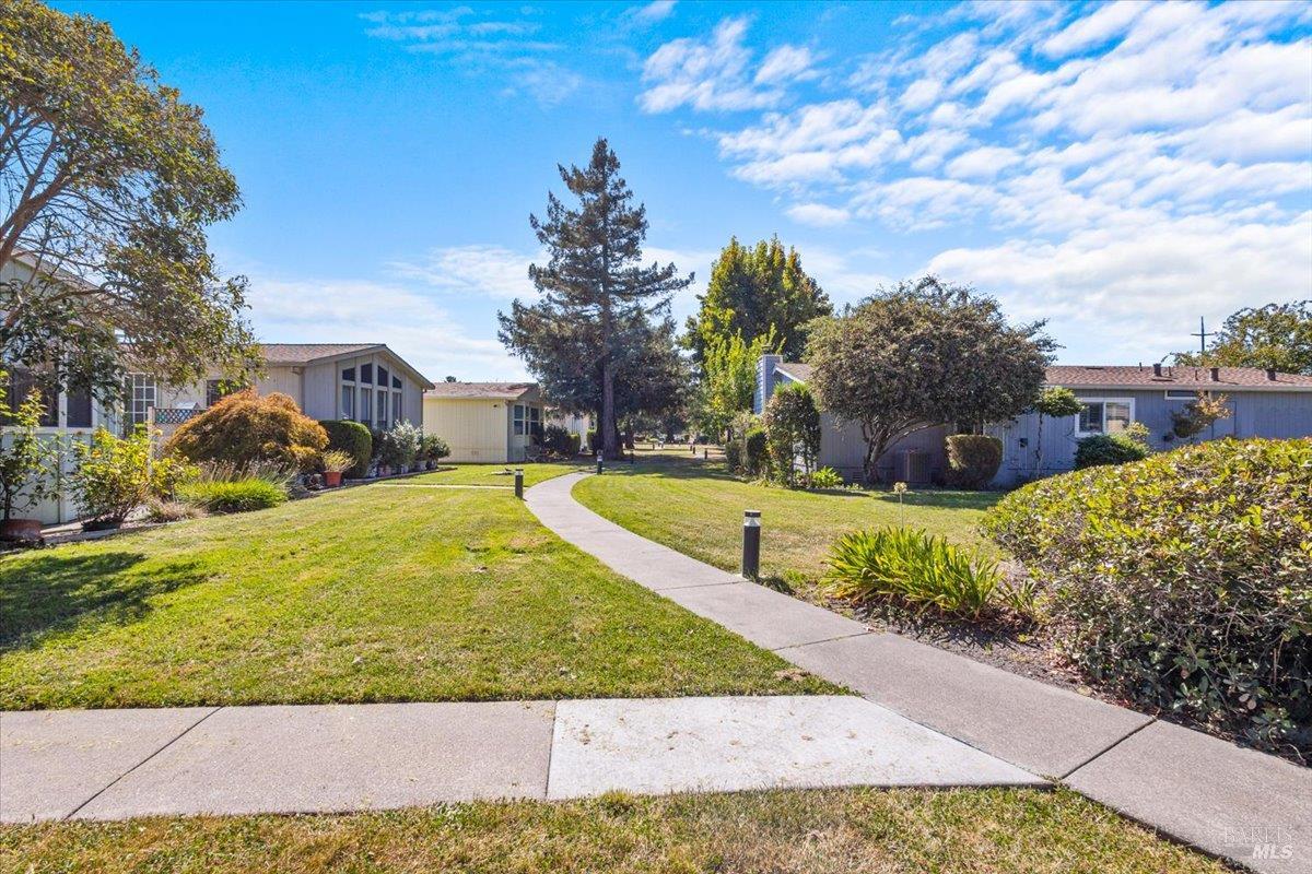 1513 Florence Way Petaluma CA 94954