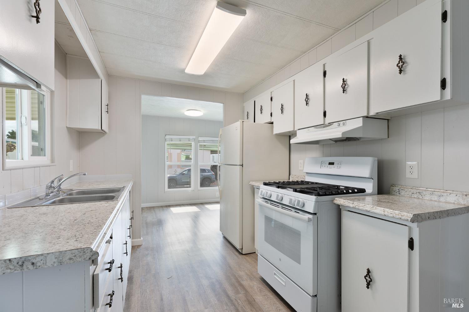 300 E H Street Benicia CA 94510