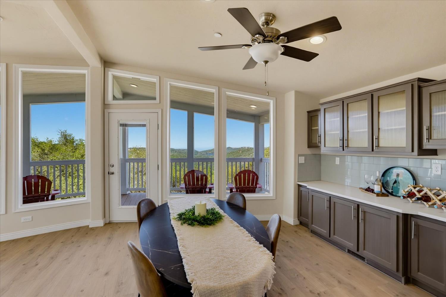 12220 Meadow View Way Rough And Ready CA 95975