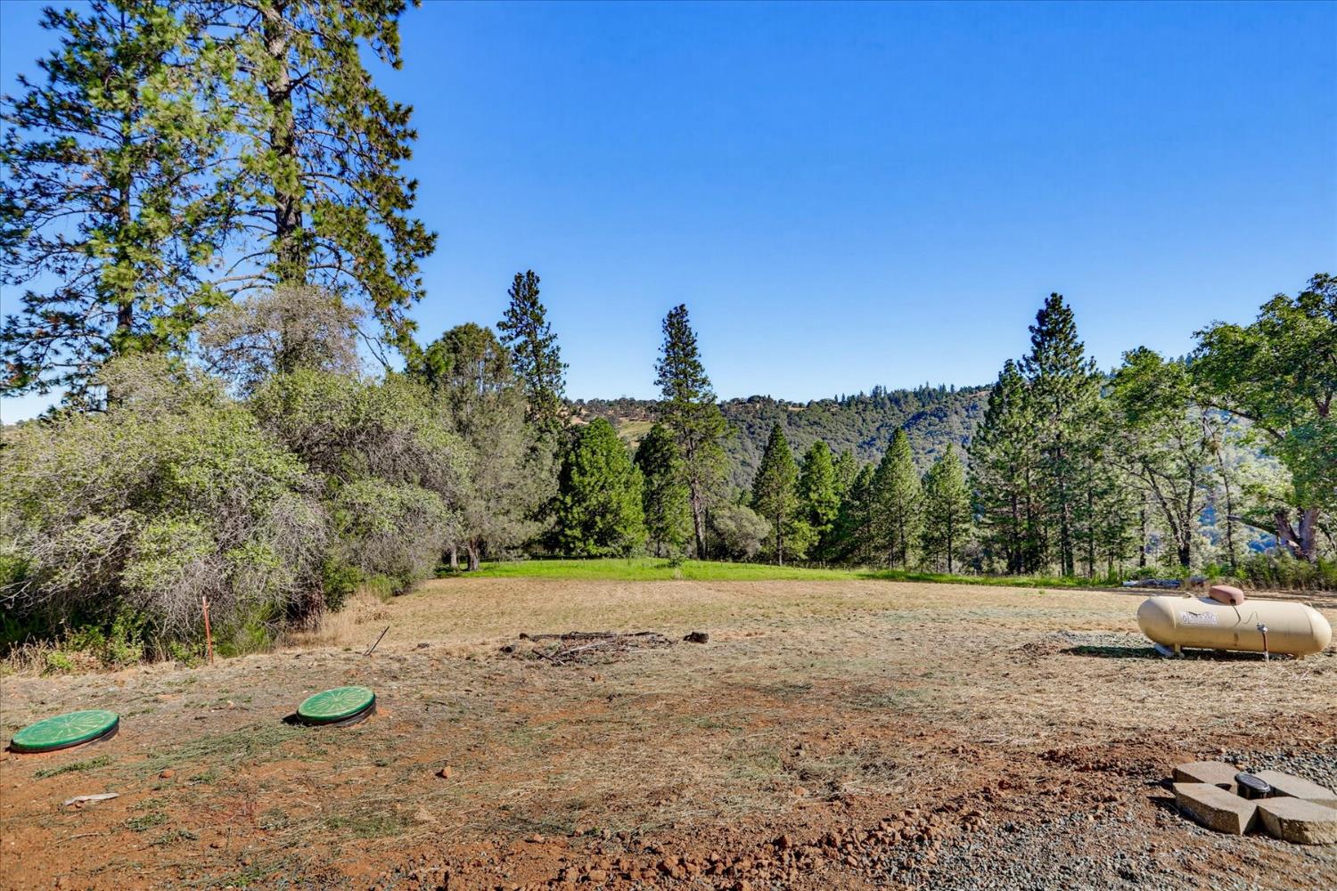 12220 Meadow View Way Rough And Ready CA 95975