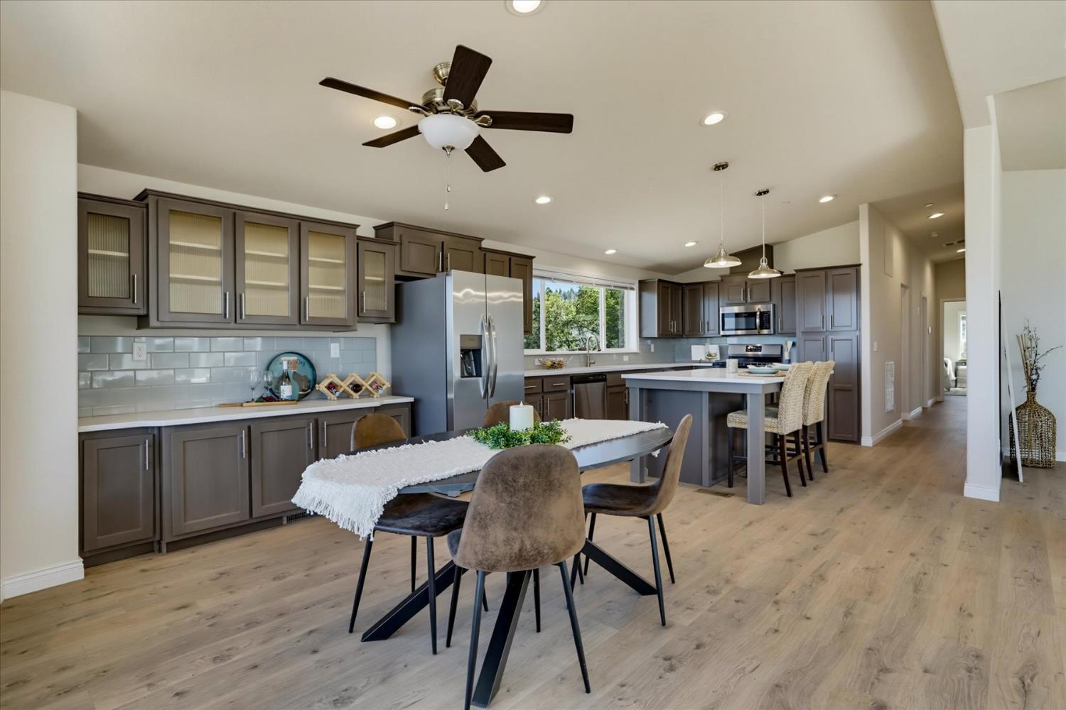 12220 Meadow View Way Rough And Ready CA 95975
