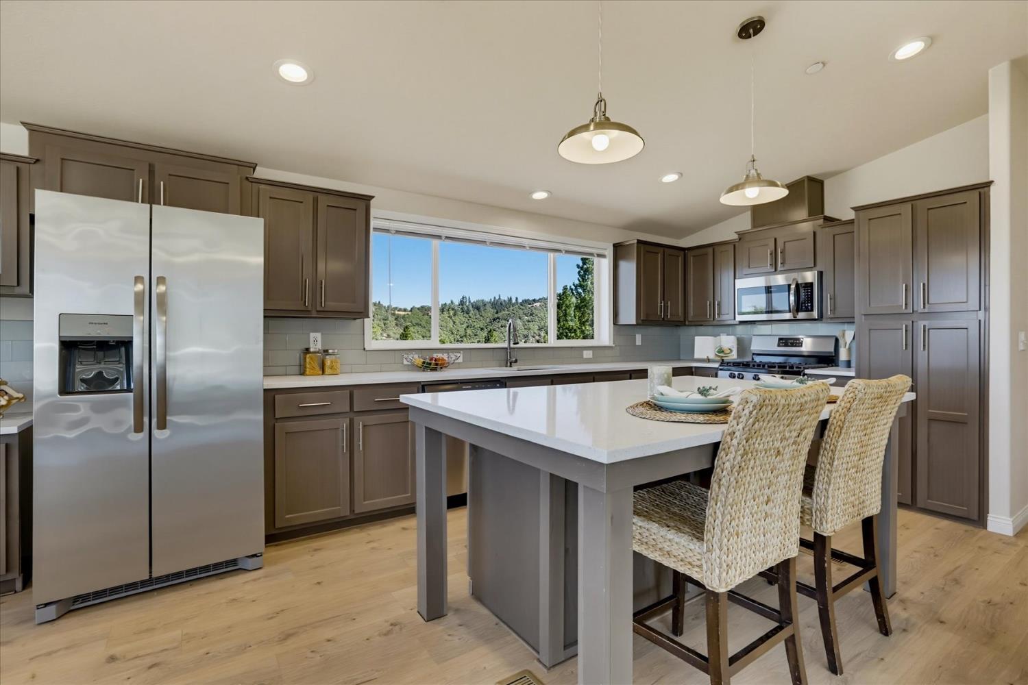 12220 Meadow View Way Rough And Ready CA 95975