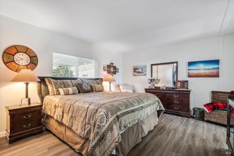 192 Mosshill Court Santa Rosa CA 95409