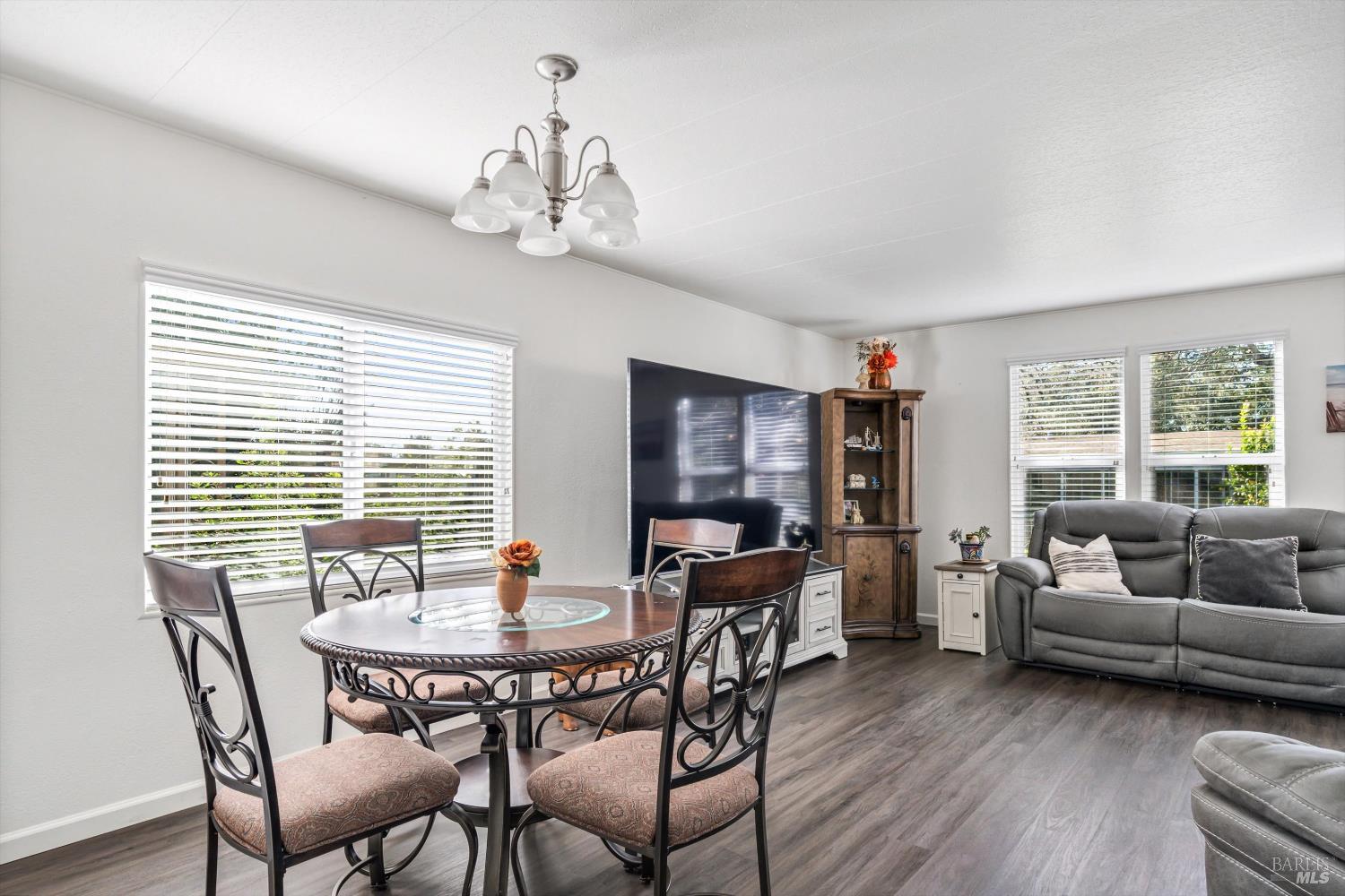 192 Mosshill Court Santa Rosa CA 95409