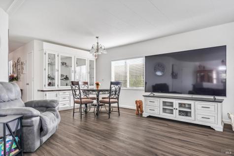 192 Mosshill Court Santa Rosa CA 95409