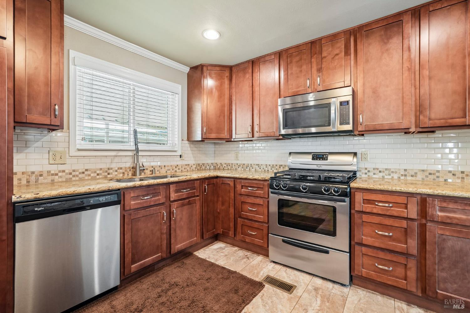 1597 Alamo Drive Vacaville CA 95687