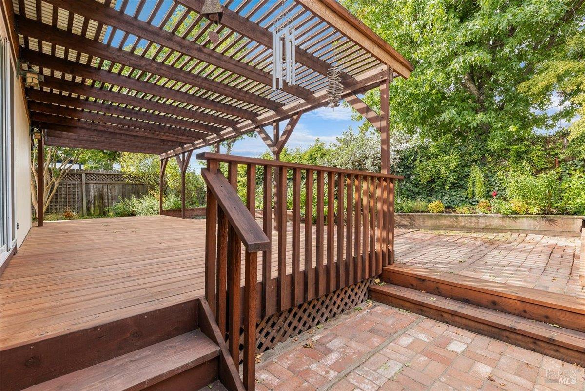 300 Stony Point Road Petaluma CA 94952