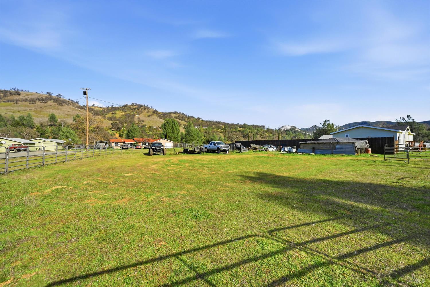 3096 Spring Valley Road Clearlake Oaks CA 95423