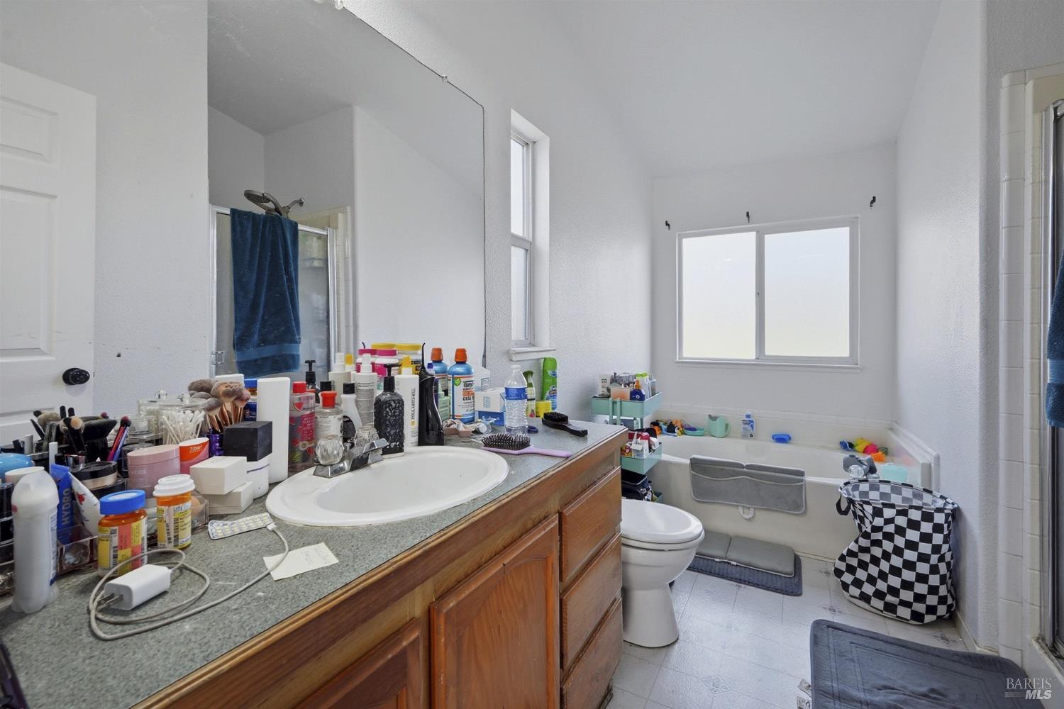 3096 Spring Valley Road Clearlake Oaks CA 95423