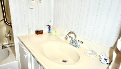 159 Apple Lane Santa Rosa CA 95407