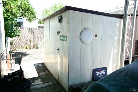 159 Apple Lane Santa Rosa CA 95407
