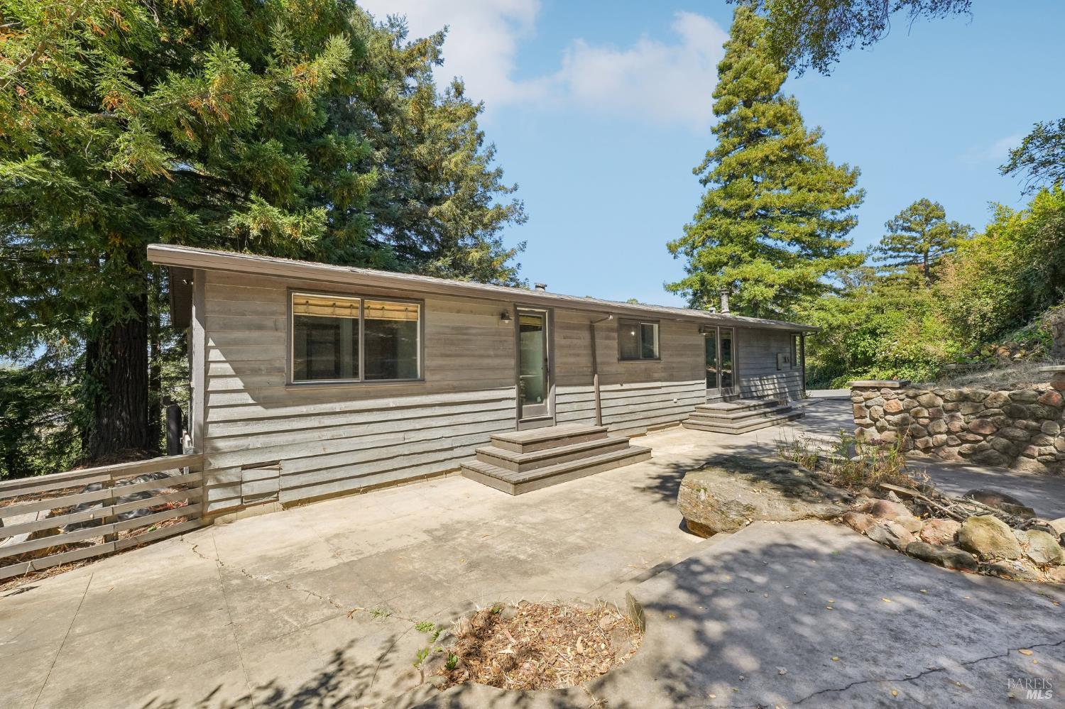 9333 Redtail Hawk Lane Cotati CA 94931