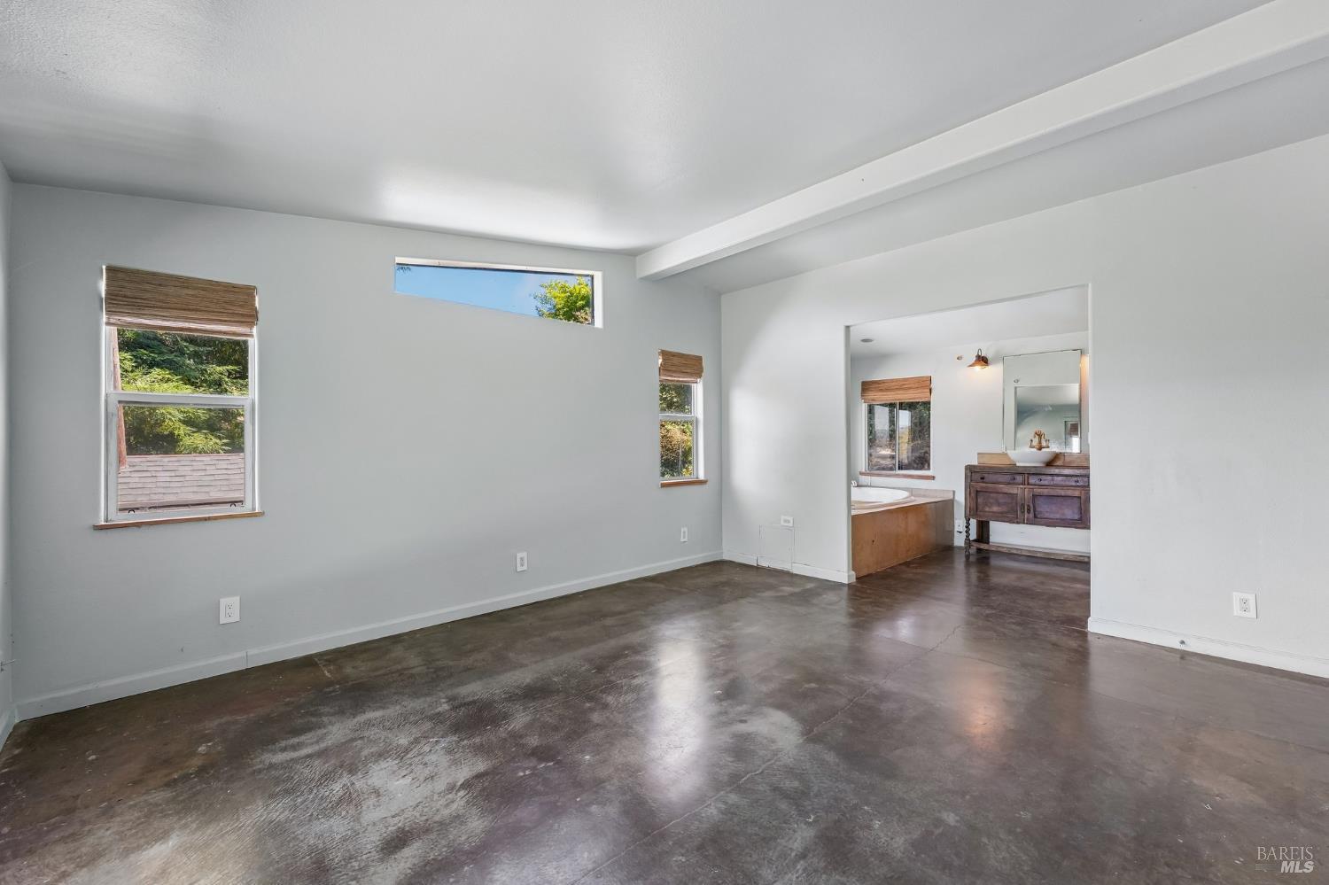 9333 Redtail Hawk Lane Cotati CA 94931