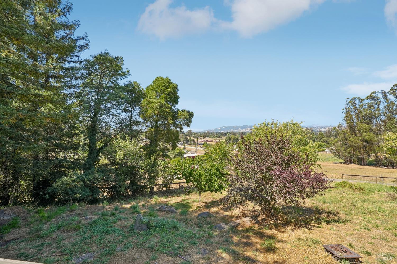9333 Redtail Hawk Lane Cotati CA 94931