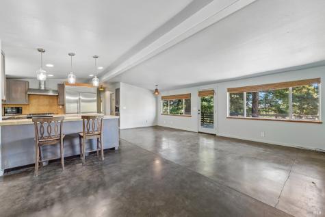 9333 Redtail Hawk Lane Cotati CA 94931