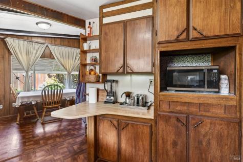 30 Chelsea Circle Cloverdale CA 95425