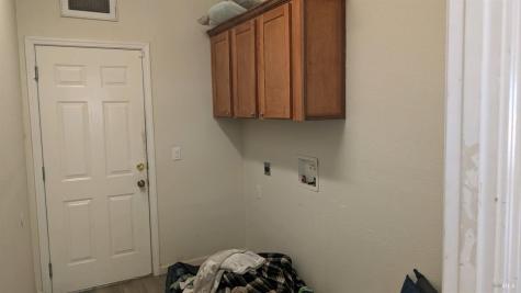 105 Church Lane Cloverdale CA 95425