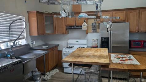 105 Church Lane Cloverdale CA 95425