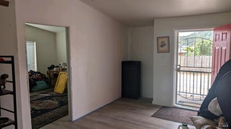 105 Church Lane Cloverdale CA 95425