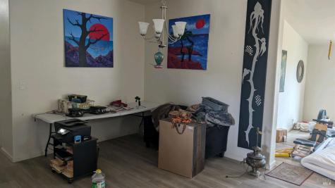 105 Church Lane Cloverdale CA 95425