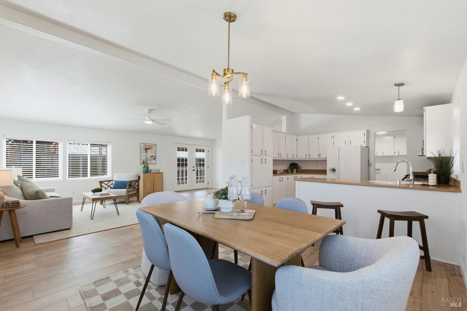 254 Clover Way Napa CA 94558