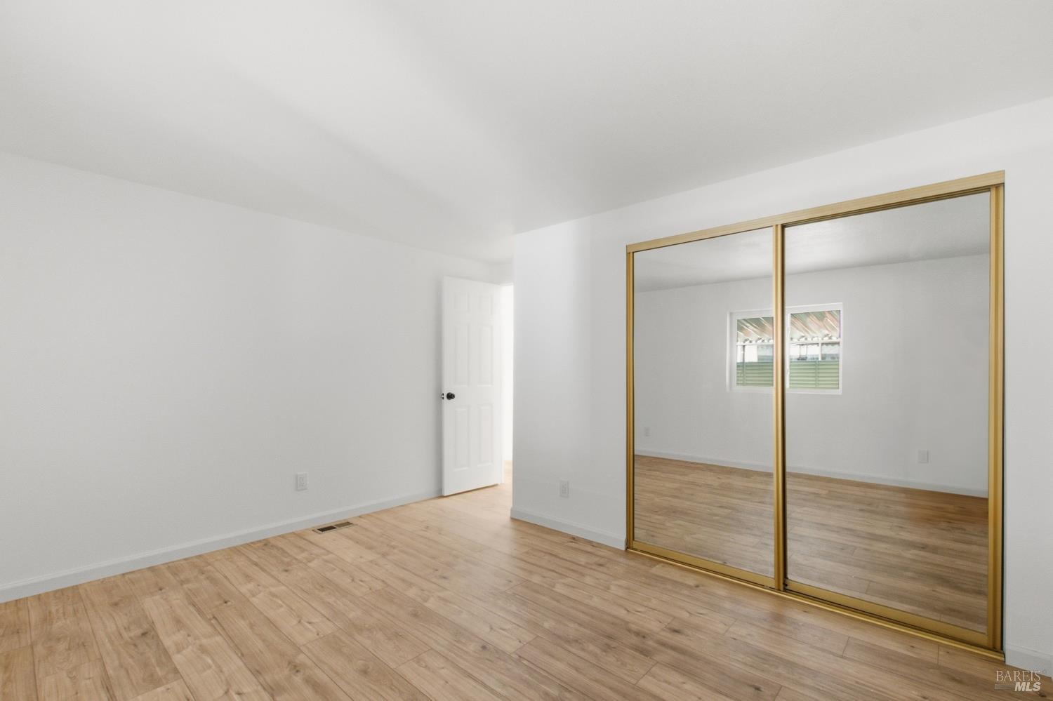 254 Clover Way Napa CA 94558