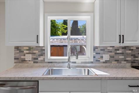 710 Corte Blanco Rohnert Park CA 94928