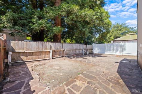 710 Corte Blanco Rohnert Park CA 94928
