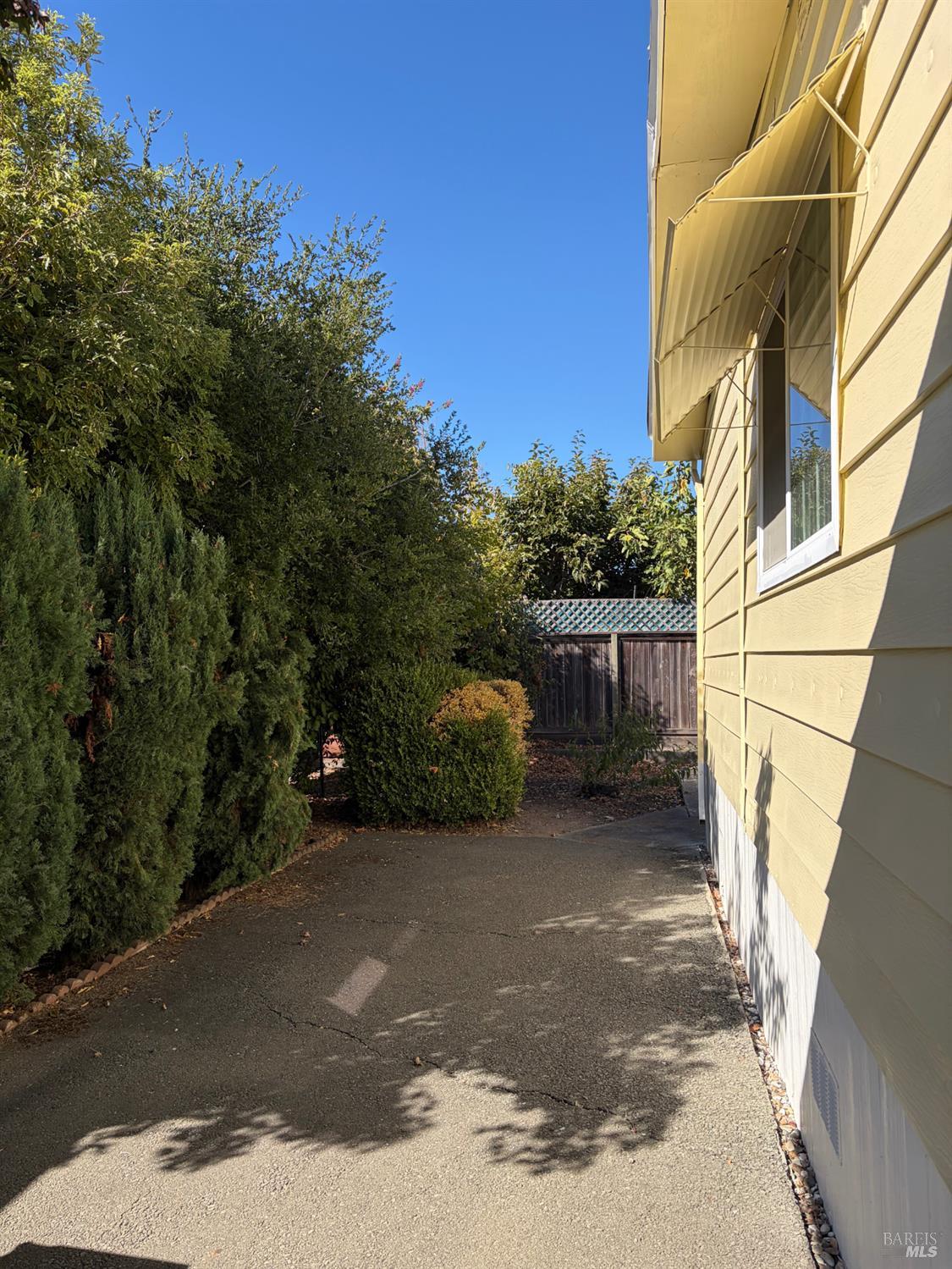 19 Hacienda Drive Napa CA 94558