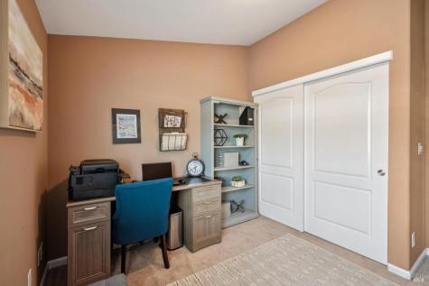 505 Maplewood Court Petaluma CA 94954