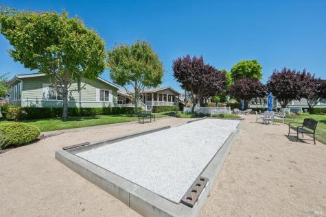 505 Maplewood Court Petaluma CA 94954