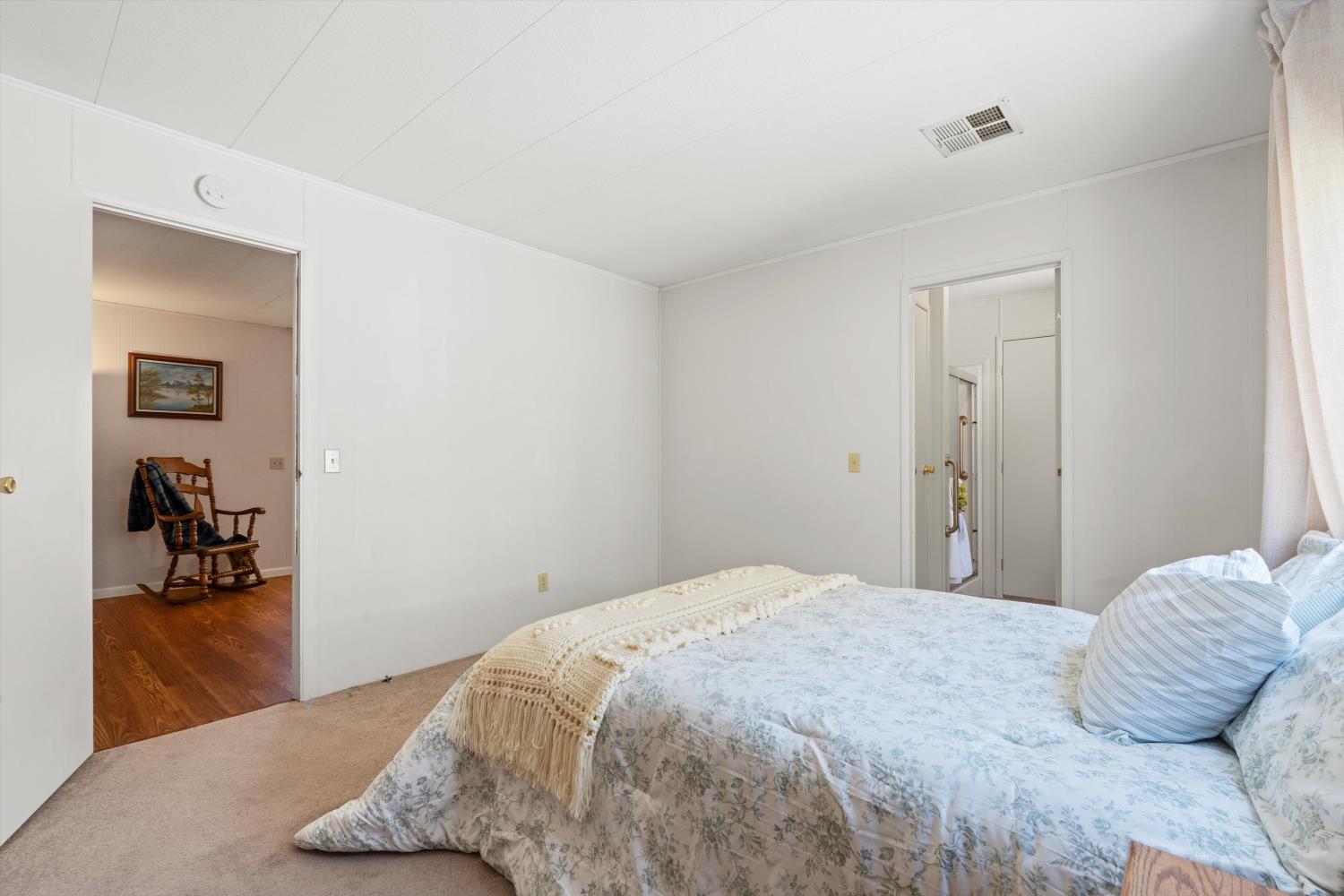 96 Tanya Way Roseville CA 95661
