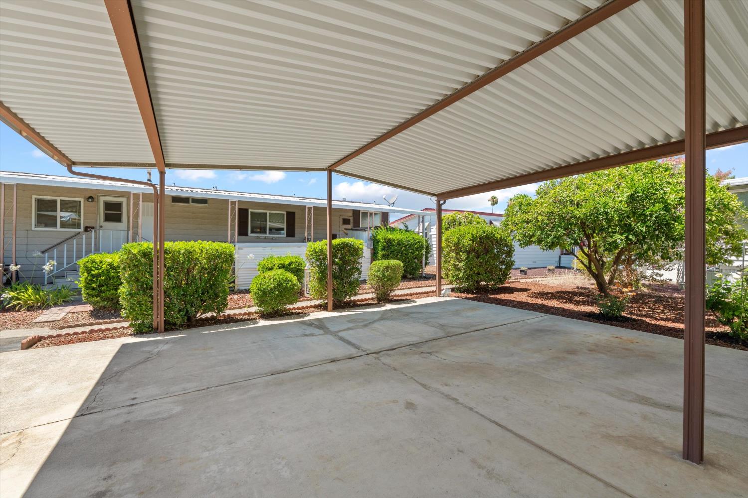 96 Tanya Way Roseville CA 95661