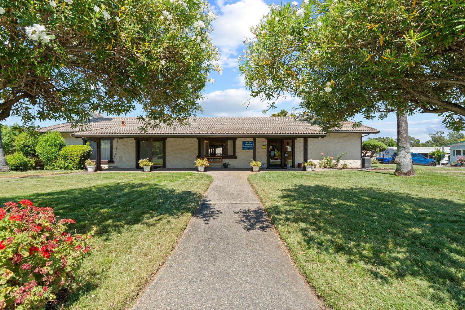 96 Tanya Way Roseville CA 95661