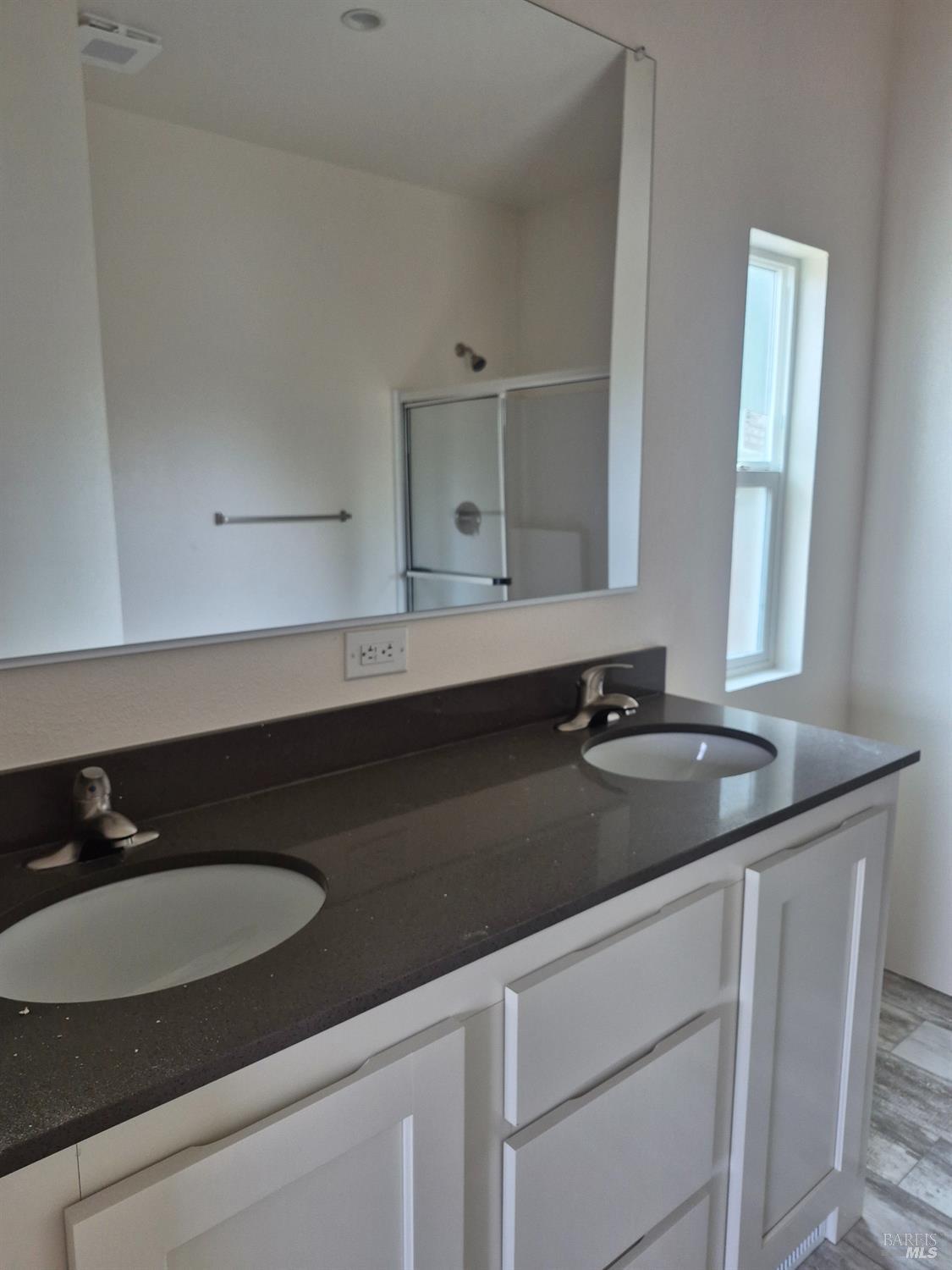 14 Oakwood Drive Petaluma CA 94954