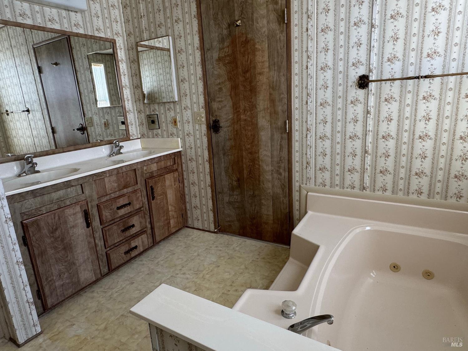 222 Shirley Court Napa CA 94558