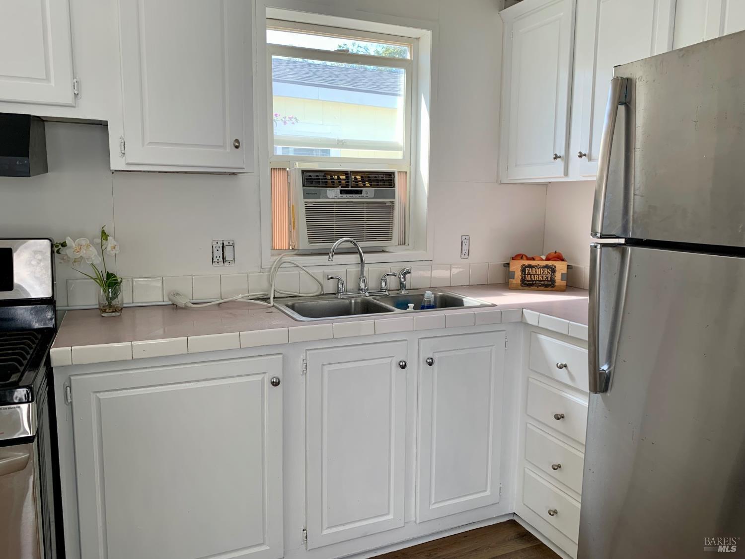 2130 Redwood Highway Greenbrae CA 94904