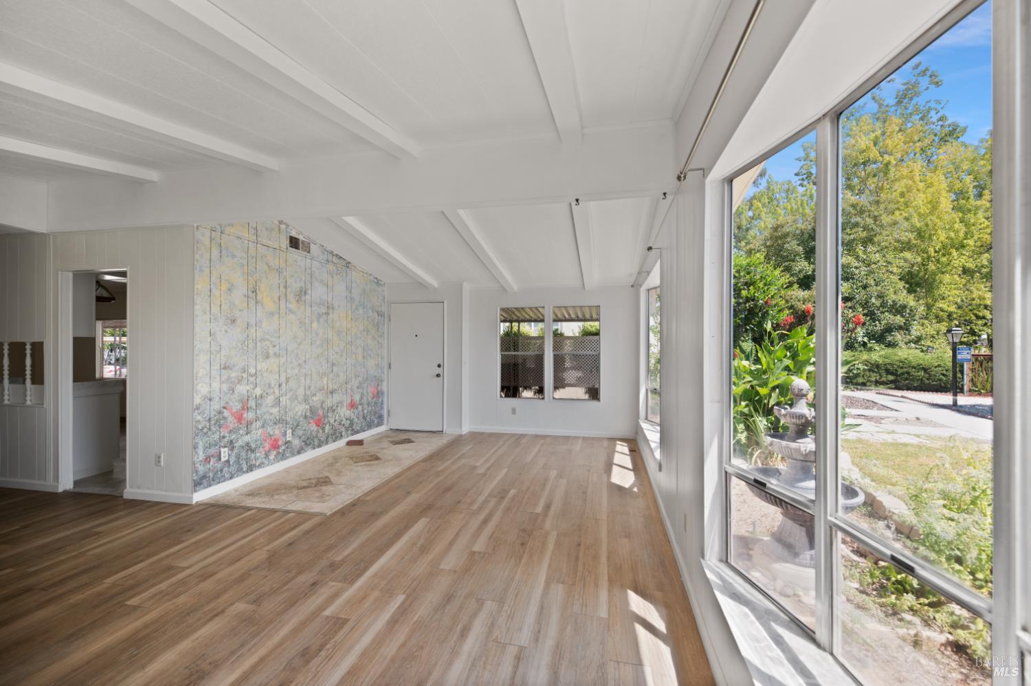 260 Circulo Tierra Rohnert Park CA 94928