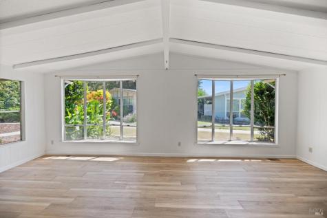 260 Circulo Tierra Rohnert Park CA 94928